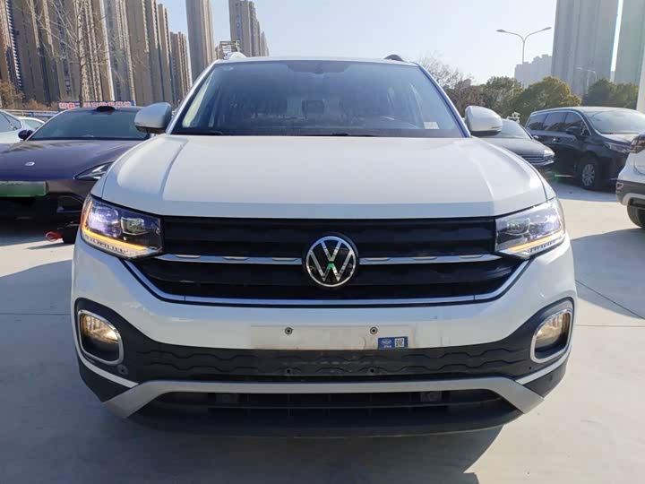 Фото 3 - Volkswagen Tacqua