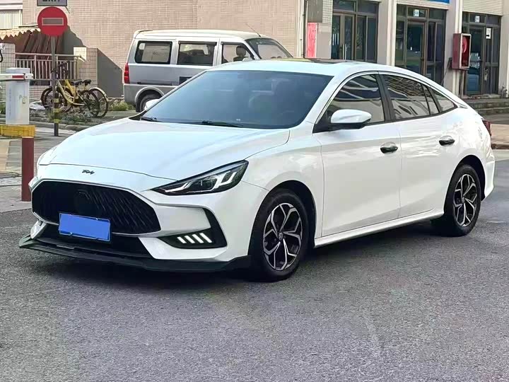 Фото 1 - MG Motor 5