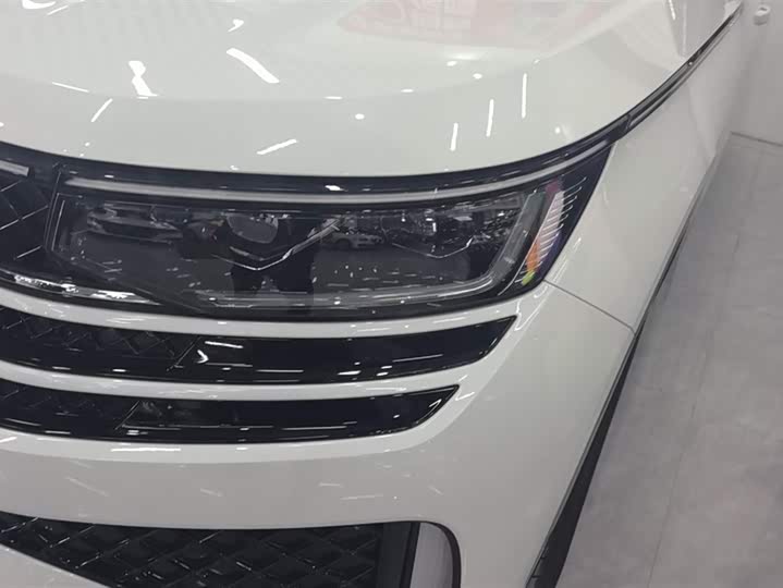 Фото 5 - Volkswagen Tavendor