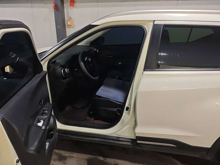 Фото 4 - Nissan Kicks