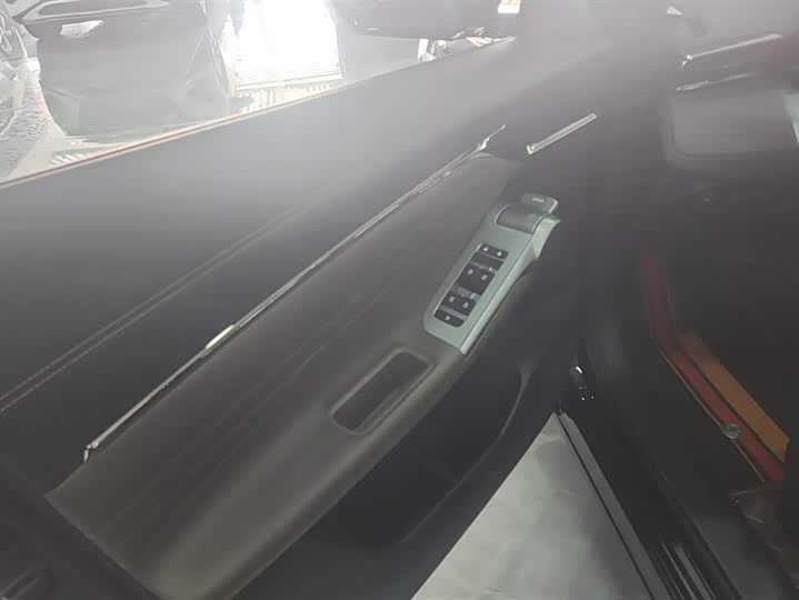 Фото 7 - GAC Trumpchi GS4