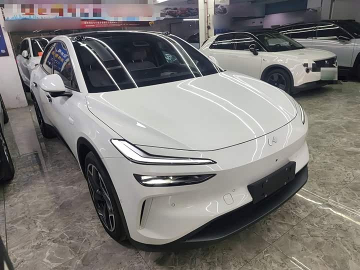 Фото 4 - Nio Onvo L60