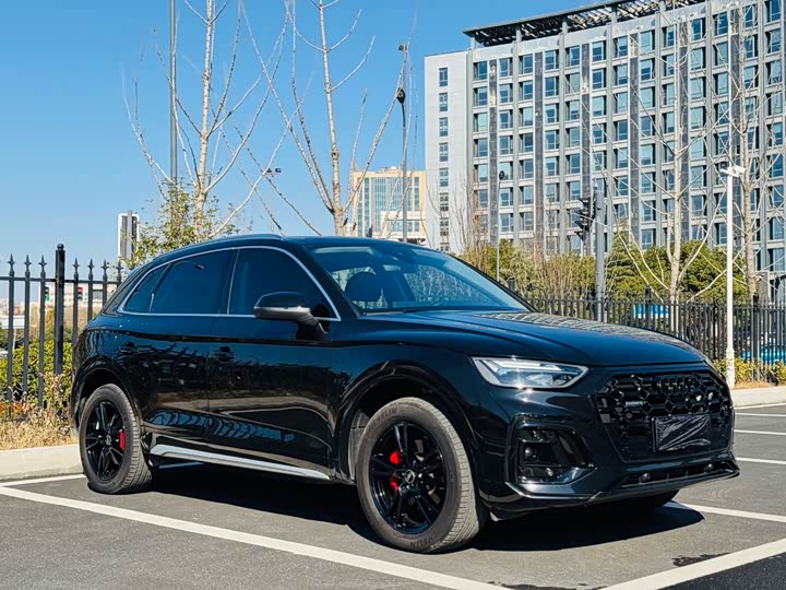 Фото 3 - Audi Q5L