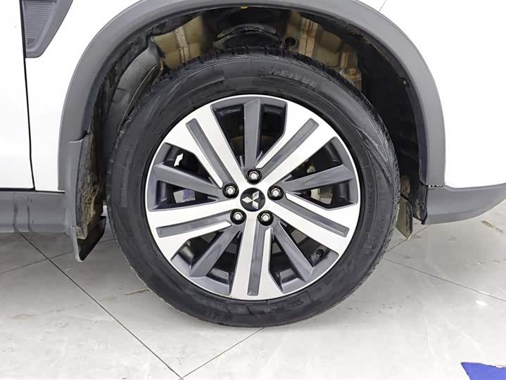 Фото 6 - Mitsubishi ASX