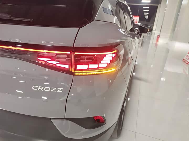 Фото 8 - Volkswagen ID.4 Crozz