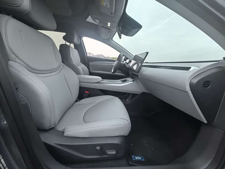 Фото 5 - XPeng Mona M03