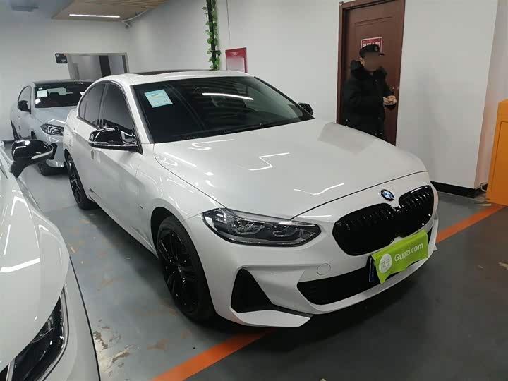 Фото 4 - BMW 1 Series