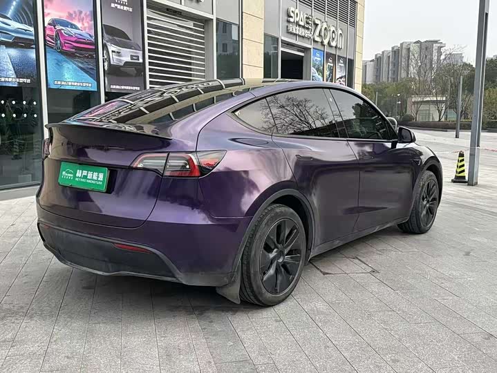 Фото 7 - Tesla Model Y