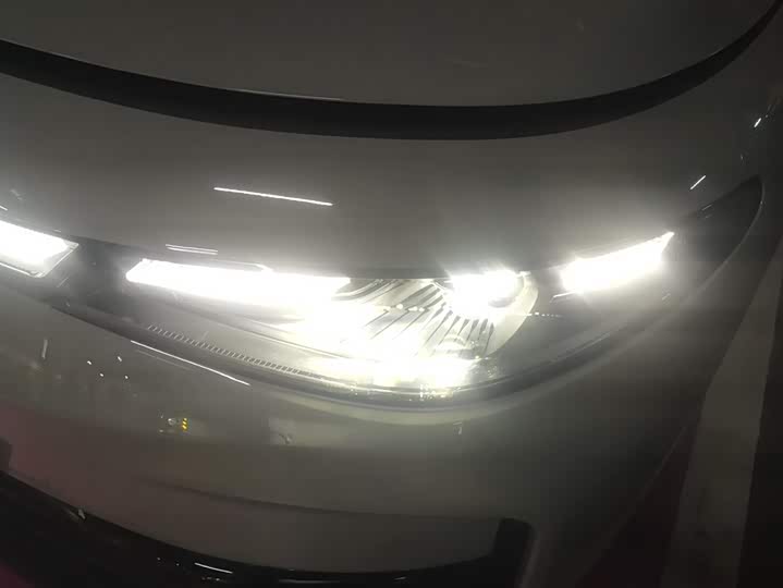 Фото 5 - Leapmotor C10