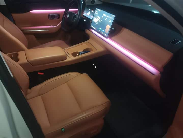 Фото 8 - Leapmotor C10