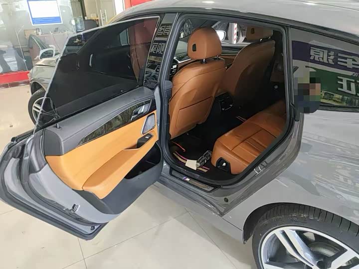 Фото 4 - BMW 6 Series GT