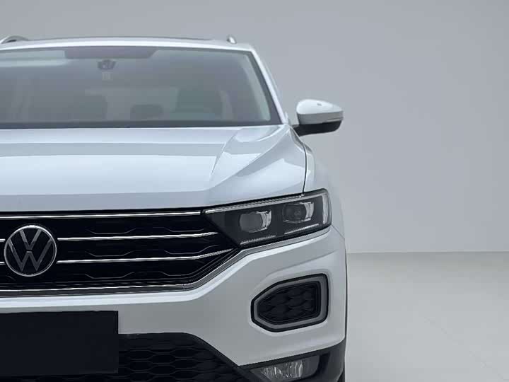 Фото 3 - Volkswagen T-Roc