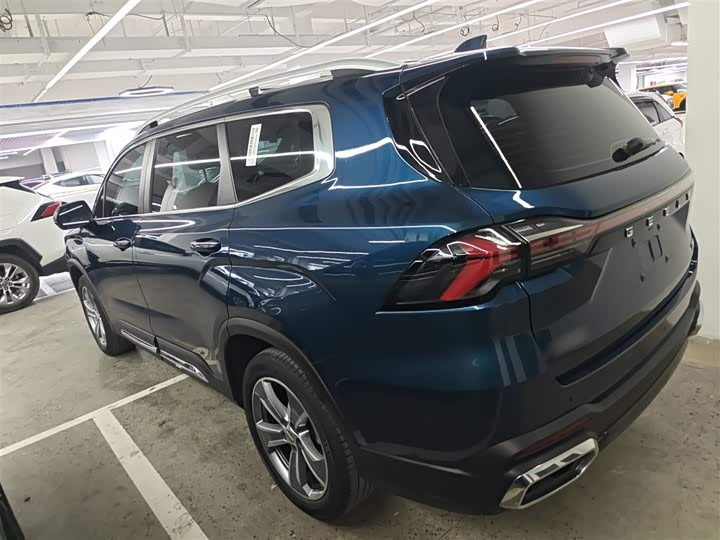 Фото 5 - Geely Okavango L