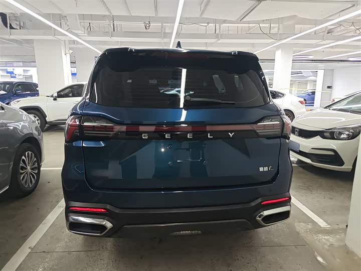 Фото 6 - Geely Okavango L