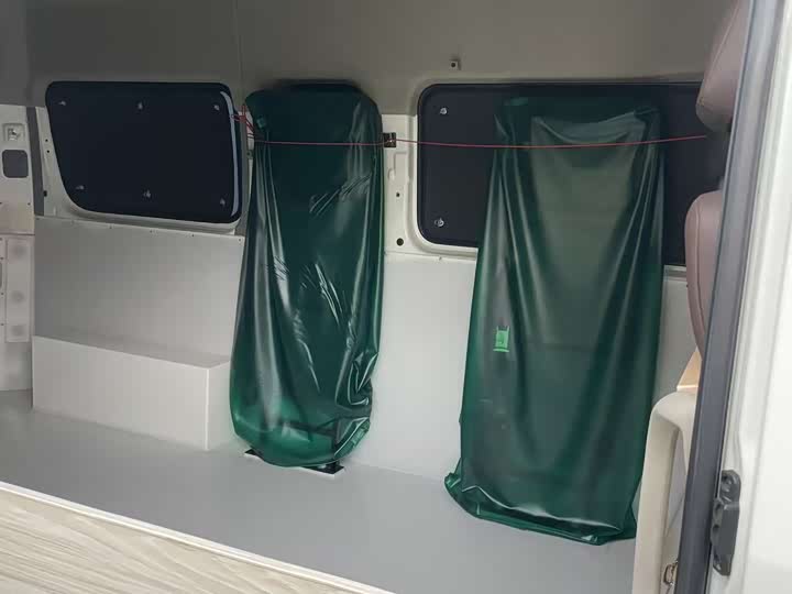 Фото 4 - Maxus V80