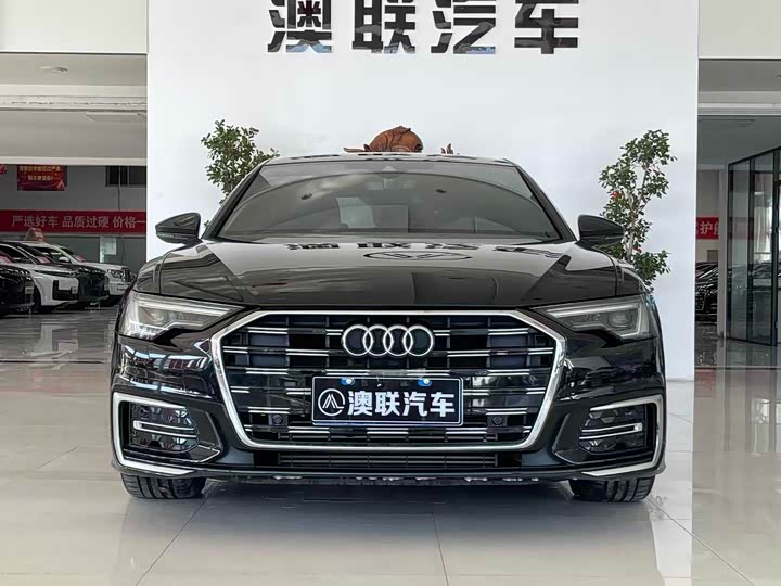 Фото 2 - Audi A6L