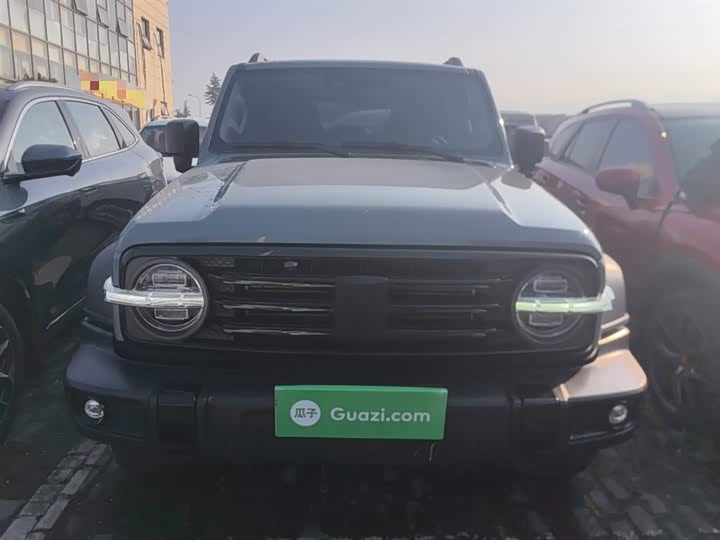 Фото 3 - Tank 300