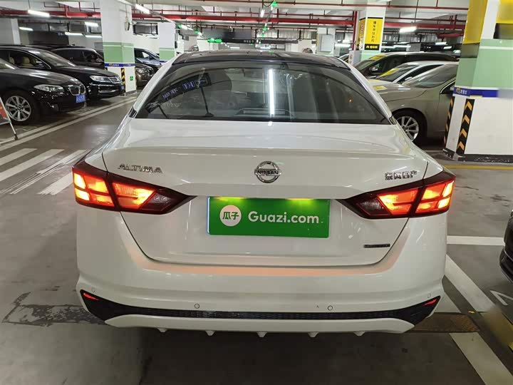 Фото 6 - Nissan Teana