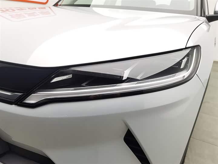 Фото 7 - BYD Yuan Up