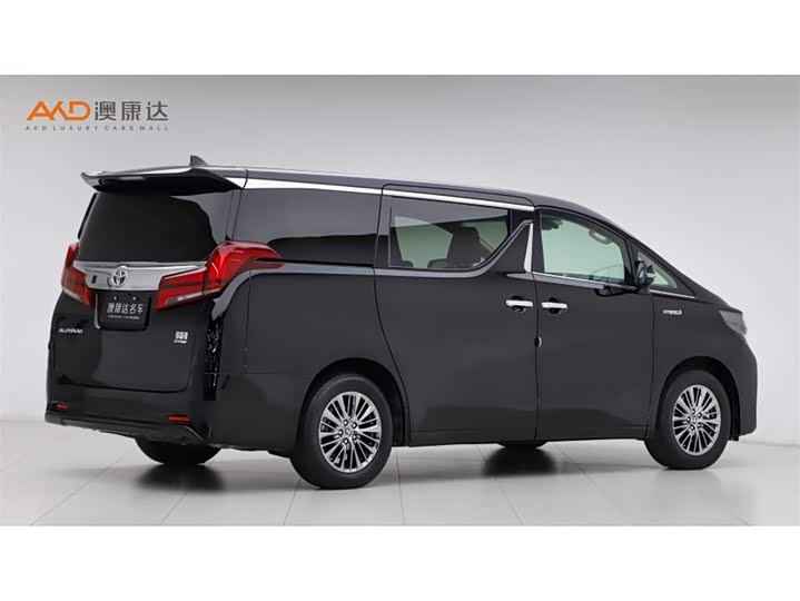Фото 3 - Toyota Alphard