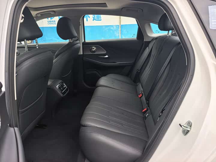 Фото 7 - Chery Fulwin A8