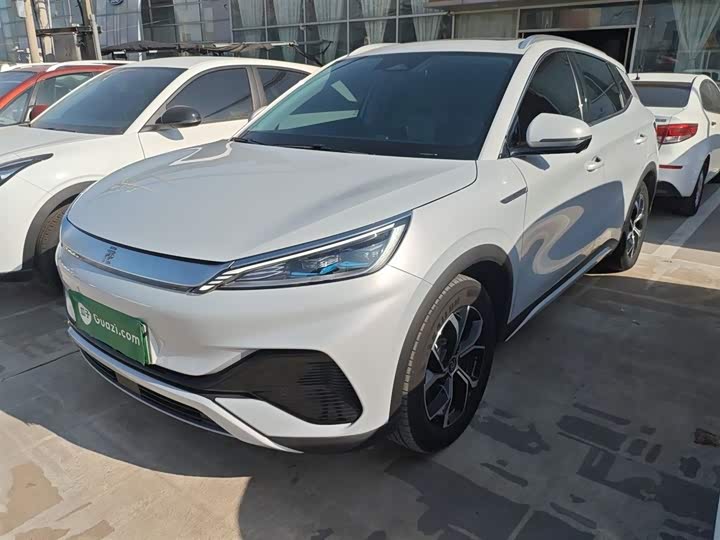 Фото 2 - BYD Yuan Plus