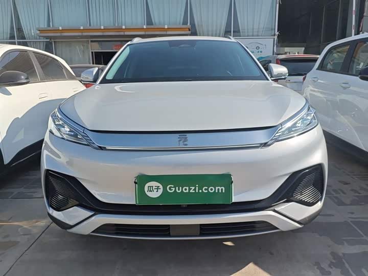 Фото 3 - BYD Yuan Plus