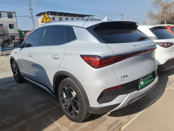 Фото 5 - BYD Yuan Plus