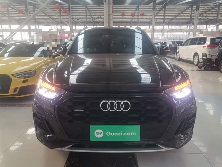 Фото 3 - Audi Q5L