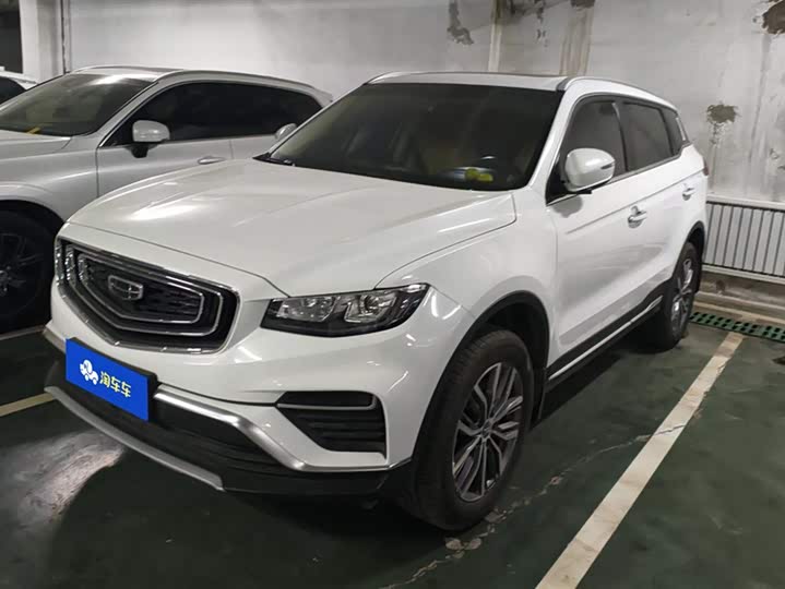 Фото 1 - Geely Atlas