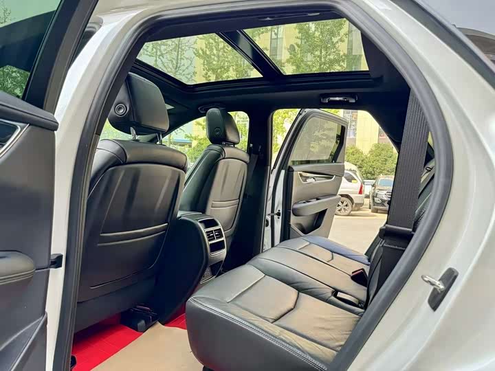 Фото 4 - Land Rover Range Rover Evoque L