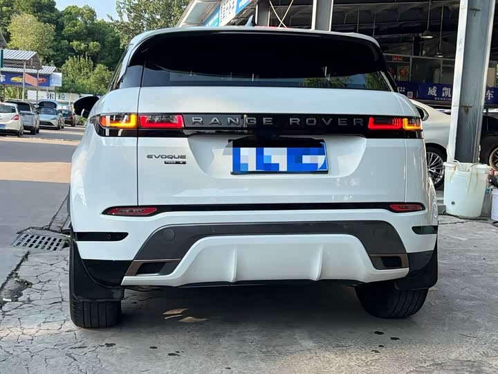 Фото 9 - Land Rover Range Rover Evoque L