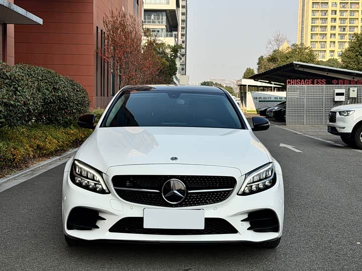 Фото 2 - Mercedes-Benz C-Class
