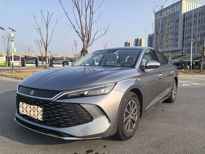 Фото 1 - BYD Qin L