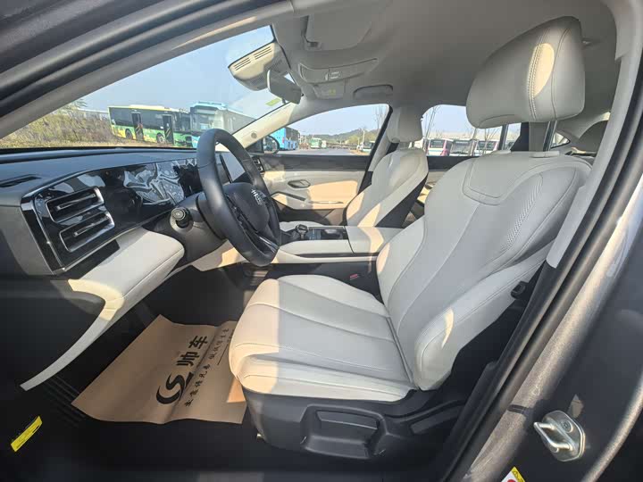 Фото 3 - BYD Qin L