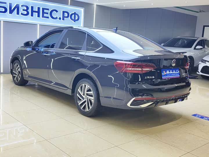 Фото 4 - Volkswagen Lavida