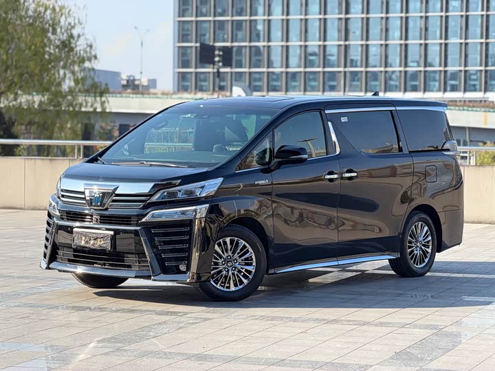 Фото 1 - Toyota Vellfire