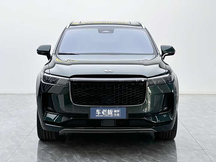 Фото 2 - LiXiang One