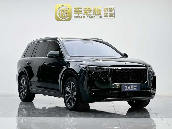 Фото 3 - LiXiang One