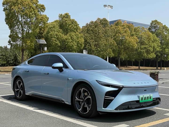 Фото 2 - Exeed Sterra ES