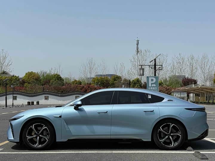 Фото 4 - Exeed Sterra ES