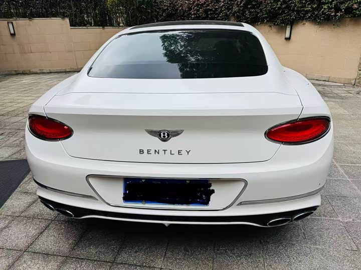 Фото 5 - Bentley Continental GT