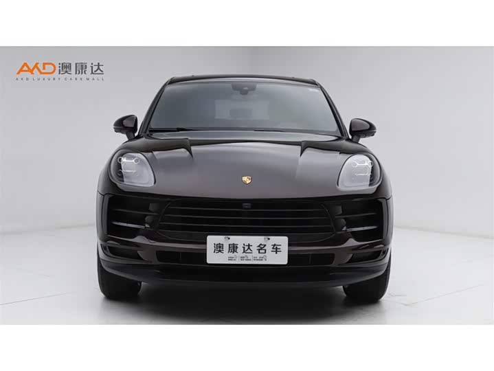 Фото 2 - Porsche Macan