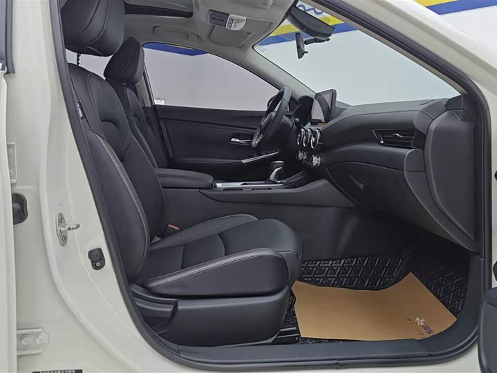 Фото 8 - Nissan Sylphy