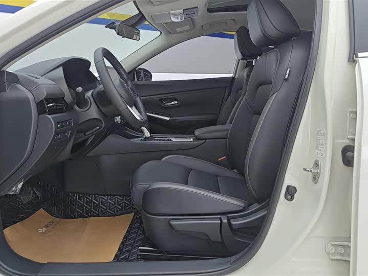 Фото 9 - Nissan Sylphy