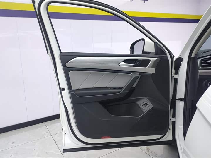 Фото 7 - Volkswagen Tayron