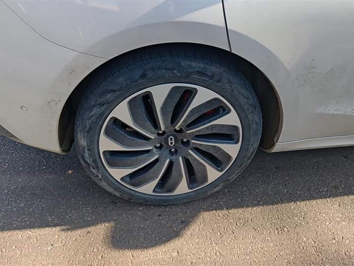 Фото 6 - Aito M5