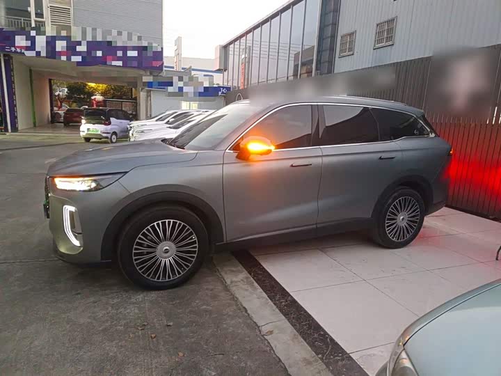 Фото 5 - Chery Tiggo 8L