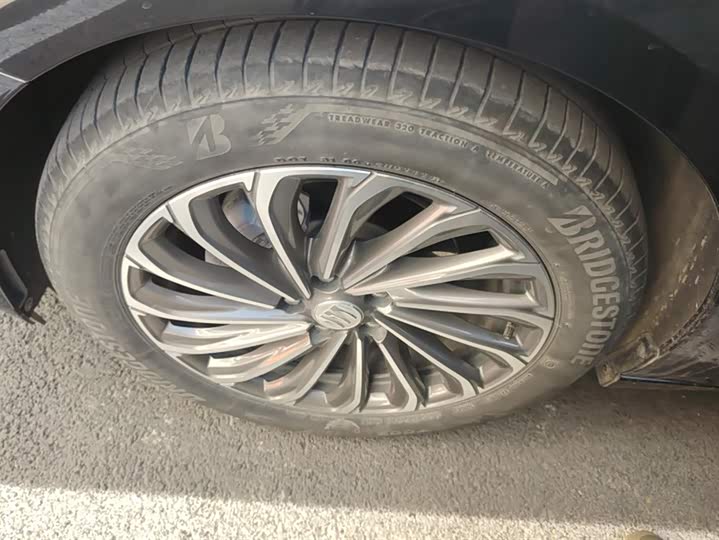 Фото 6 - Buick LaCrosse