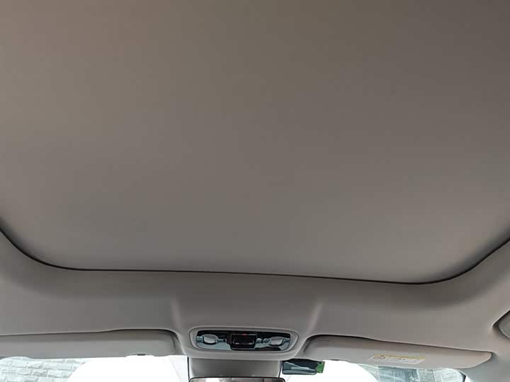 Фото 9 - Leapmotor C11